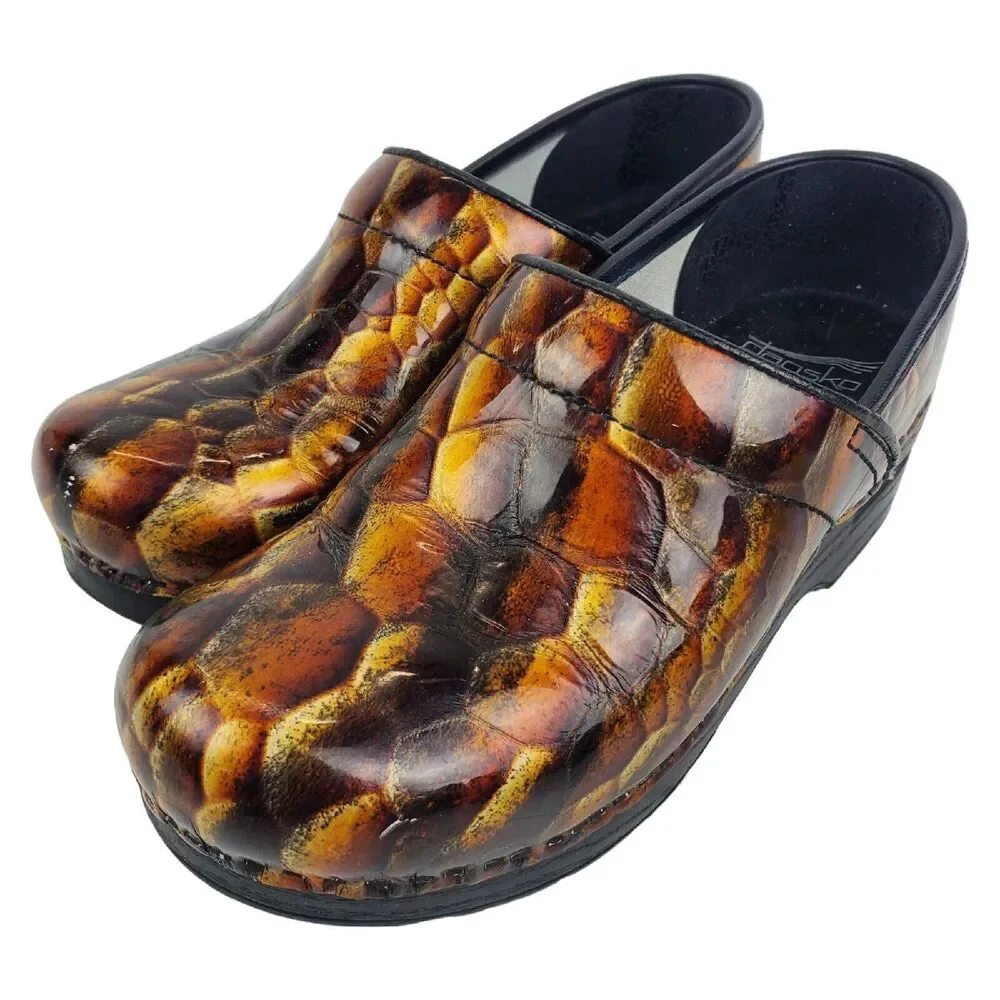 DANSKO Shoes Womens Size 37 US 7 Brown Animal Print Patent Leather Nursing Clogs